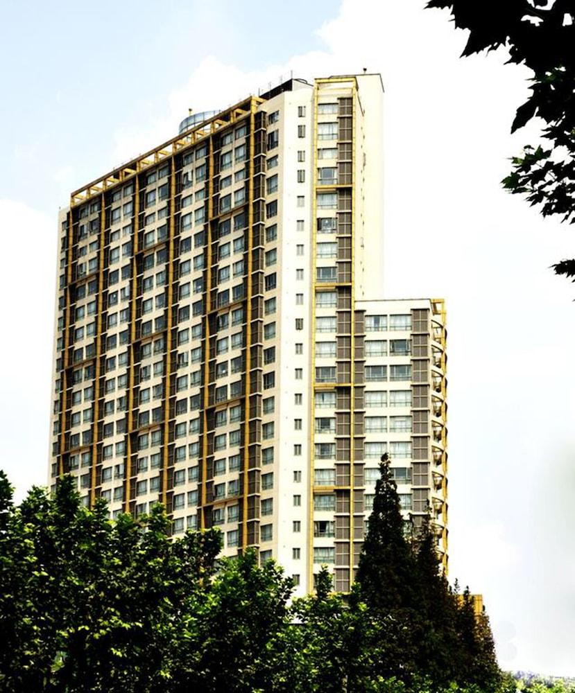 Kingtown Hotel Hongqiao Shanghai Eksteriør billede